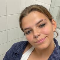 Mia