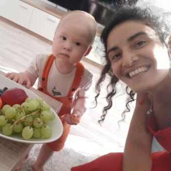 Babysitter in Lisbon: Bakış