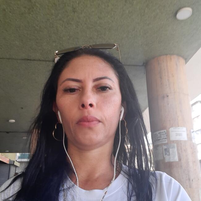 Babysitter in Caracas: Sugey