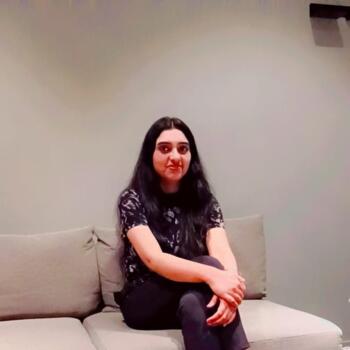 Babysitter στην περιοχή Έσποο: Simran