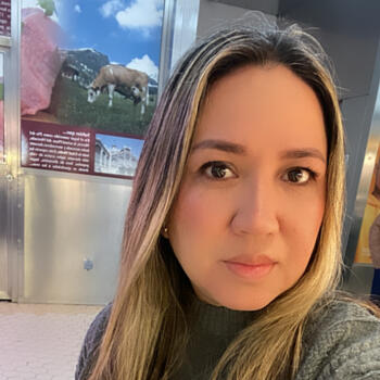 Nanny in Valencia: Paola Andréa