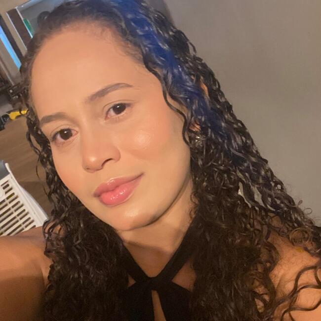 Emprego de babá em Palmas: Cristiane