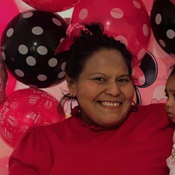 Nanny in San Antonio: Dora