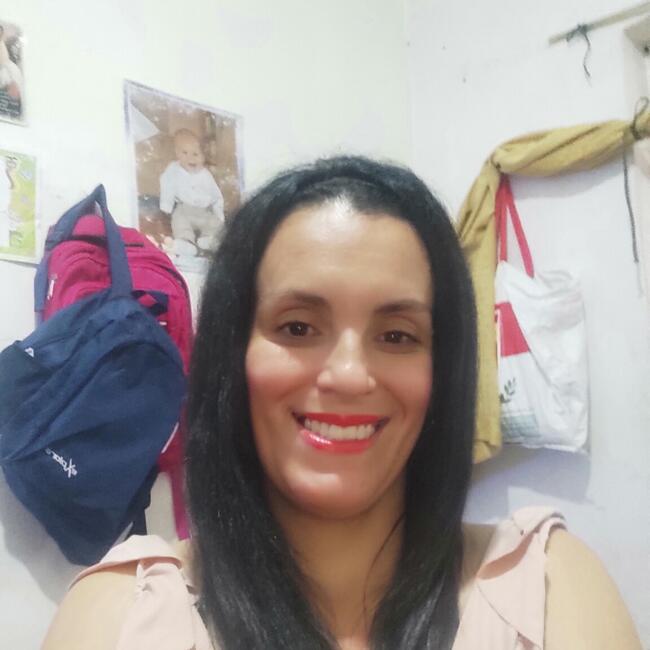Niñera en Medellín: Kely Yohana