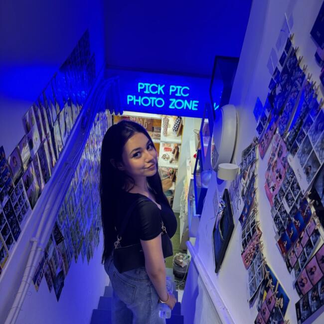 Babysitter in Bolton: Aria