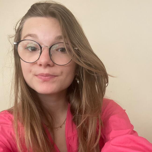Babysitter in Middelkerke: Mayliss