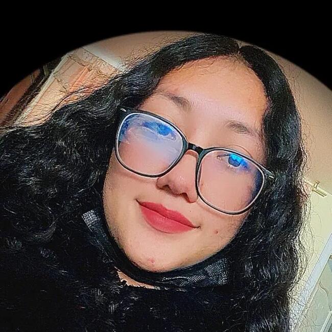 Babysitter in Quito: Karol