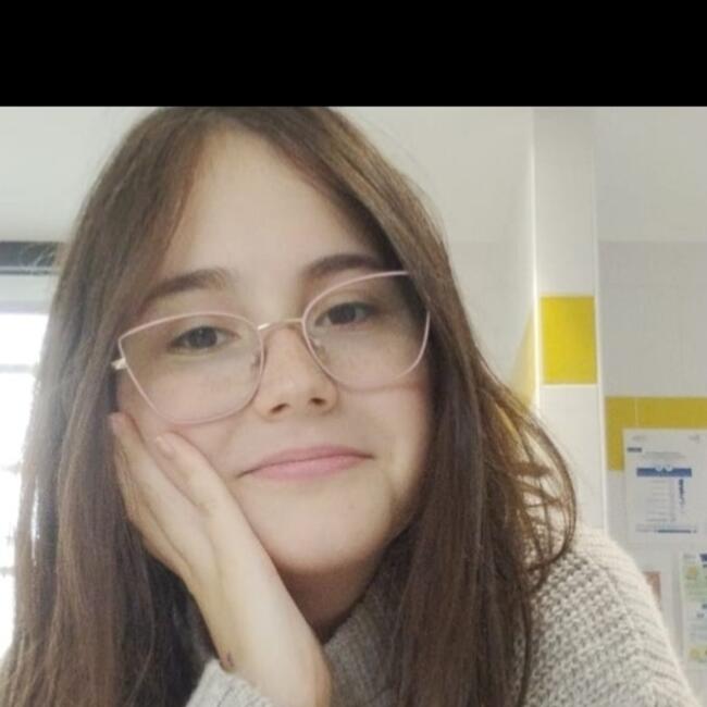 Babysitter in Laval: Tiphaine