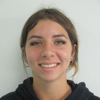 Babysitter in Moudon: Roxane