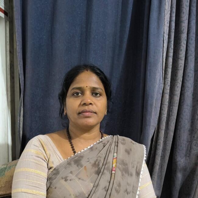 Vasai में बेबीसिटर: Poonam