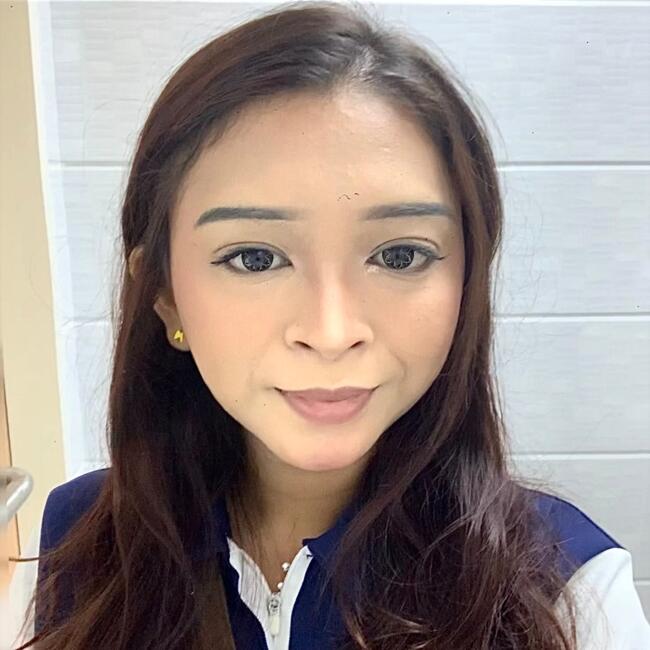 Babysitting job in Singapore: Aart