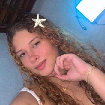 Babá em Caucaia: Gloria