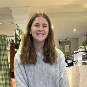 Babysitter in Saint-Germain-en-Laye: Clara