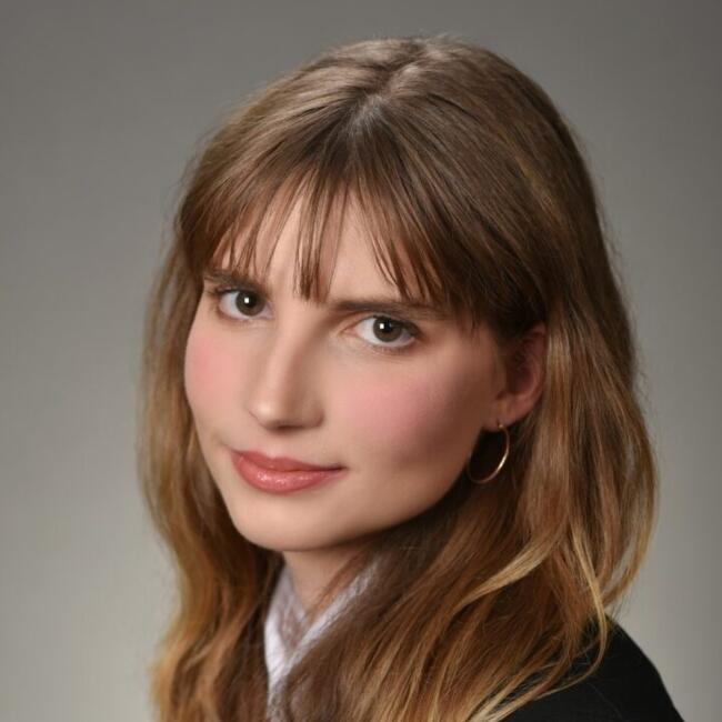 Bébiszitter: Budapest: Apolka