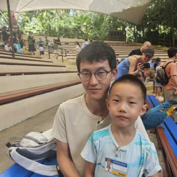 Babysitting job in Singapore: babysitting job Fan