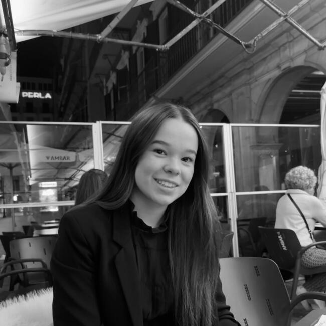 Babysitter in Boadilla del Monte: Alba