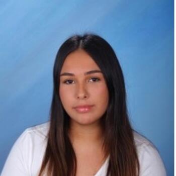 Babysitter in Sarcelles: Lorine