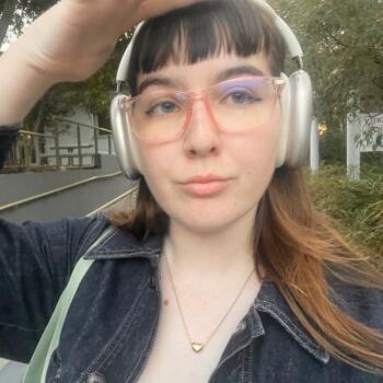 Babysitter Gold Coast: Jonquil