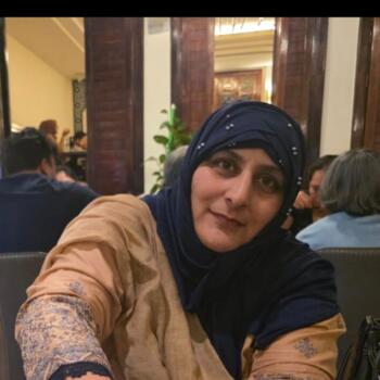 جليسة أطفال في الدوحة: Zonia