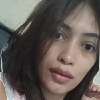 Babysitter Belém: Leila Dantas