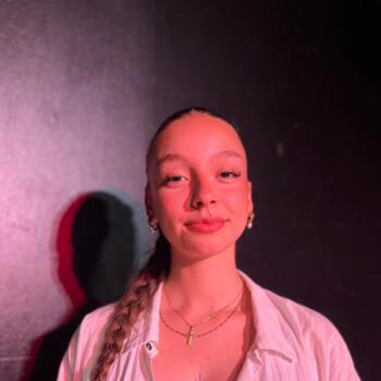 Babysitter in Verrières-le-Buisson: Fanny