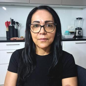 Babysitter in Chavannes: Helena