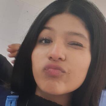 Babysitter in Santa Cruz: Ninel Siles