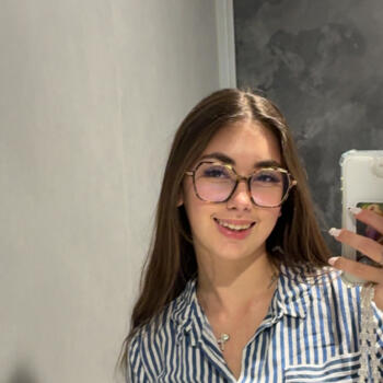 Babysitter in Douvrin: Melina