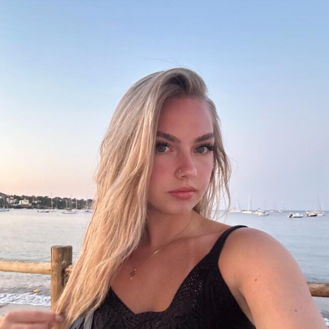 Babysitter in Cormeilles-en-Parisis: Lilou