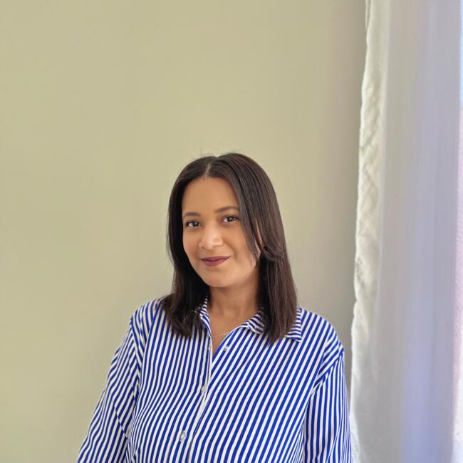 Emprego de babá em Contagem: Dayane