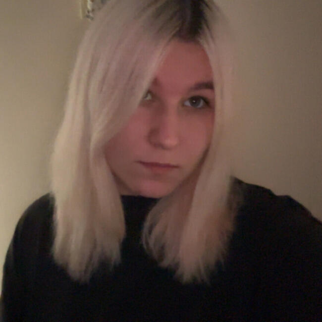 Babysitter in Saint-Louis: ̊. Alexia ᵎᵎ