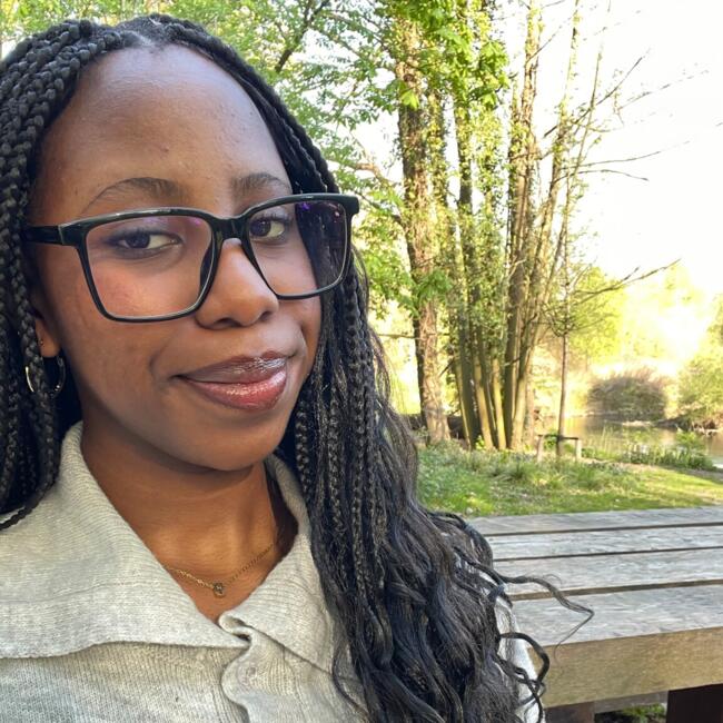 Babysitter in Halle: Marie Dominique