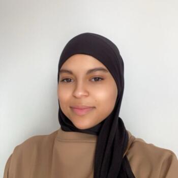 Babysitter in Les Pavillons-sous-Bois: Selma