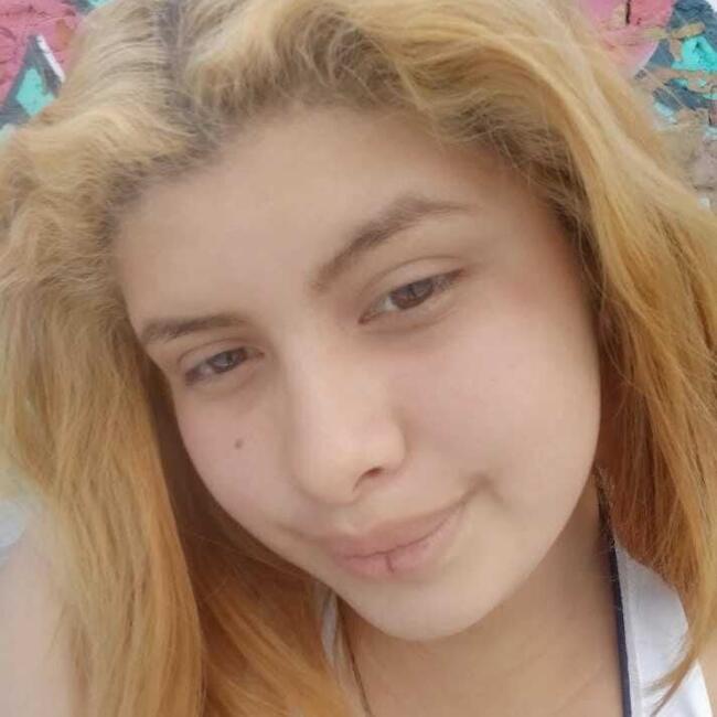 Babysitter in Guaiçara: Roxana