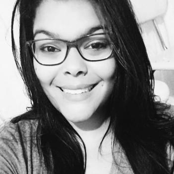 Babysitter em Sintra: Lybna