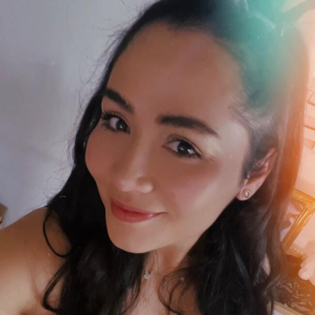 Kerja pengasuh di Singapore: Marian