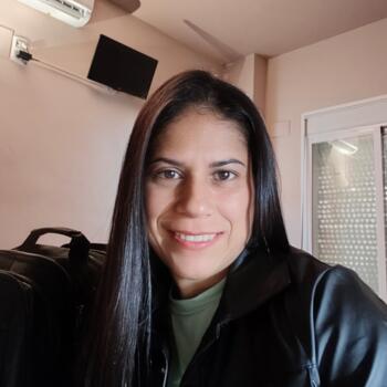 Nanny Seville: Sandra