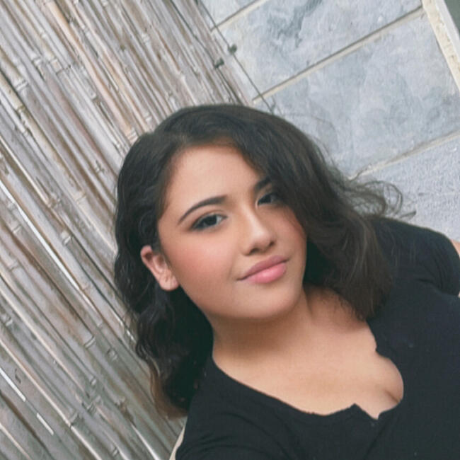 בייביסיטר ב- בית שמש: Liora