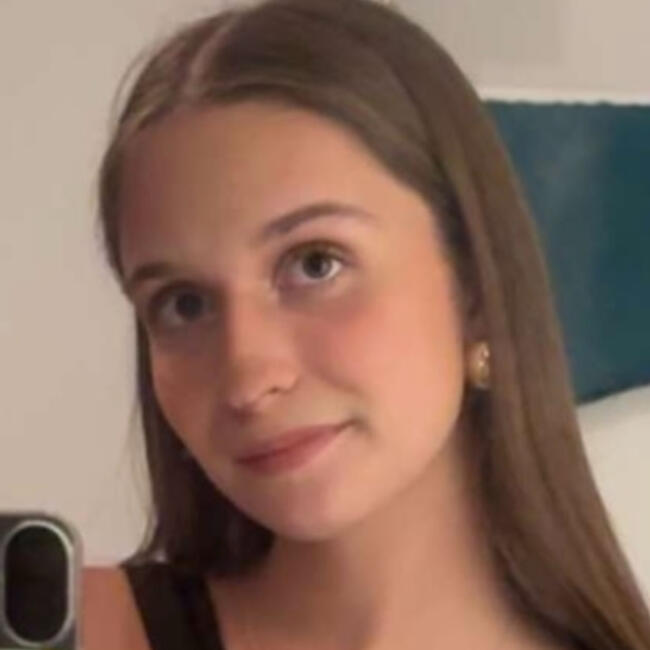 Babysitter in Etterbeek: Anastasiia