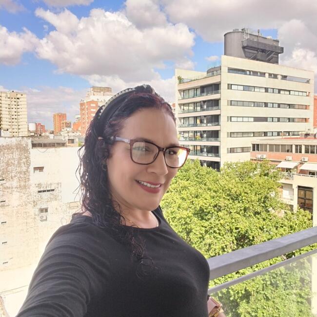 Babysitter in Buenos Aires: Olga Alexandra