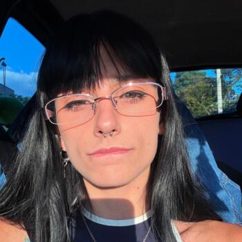 Babysitter in Atibaia: Ana beatriz