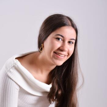 Babysitter in Tres Cantos: Laura
