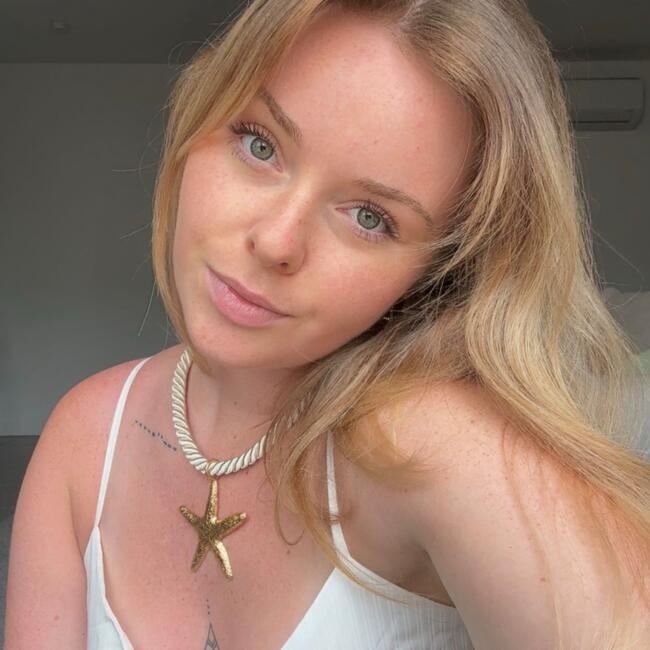 Babysitter in Villetelle: Lison