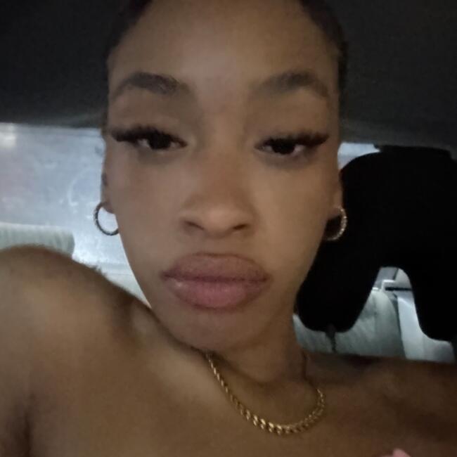 Babysitter in Palm Bay: Juhady