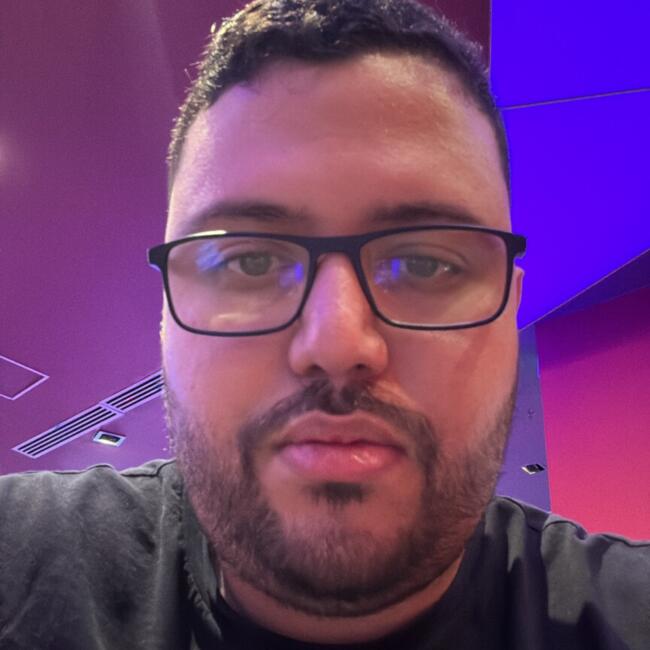 Trabajo para niñera en Itagüí: Andres