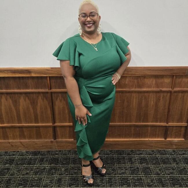 Babysitter in Kansas City: Briana