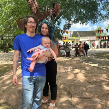 Babysitting job in Lewisville: babysitting job Shelbe