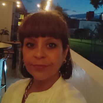 Babysitter in Don Torcuato: LAURA