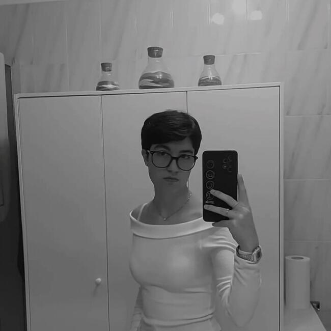 Babysitter in Solaro (Provincia di Milano): Asia