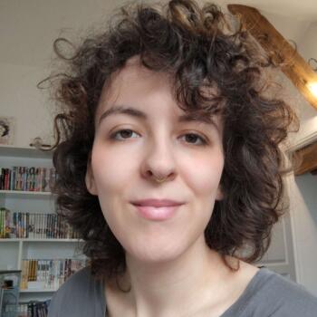 Babysitter in Blois: Elise